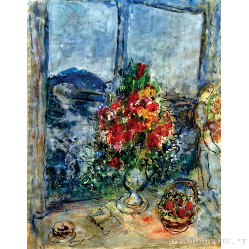 Натюрморт на фоне голубого окна