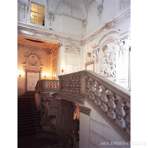 Лестница во дворце принца Евгения