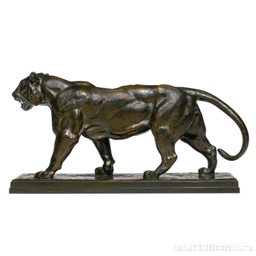 Идущий тигр