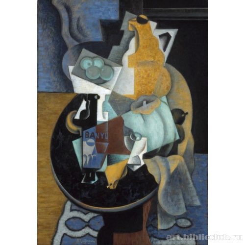 Фрукты и кувшин на столе