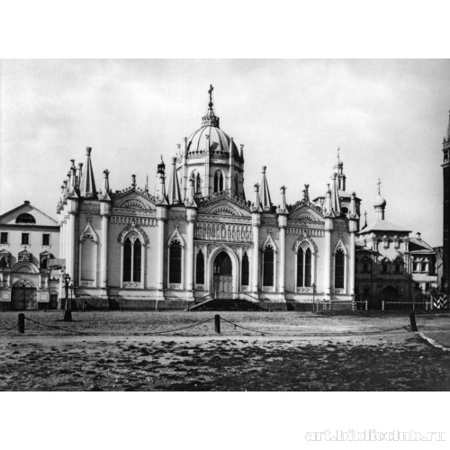 Екатерининская церковь Вознесенского монастыря в Московском Кремле. Южный фасад