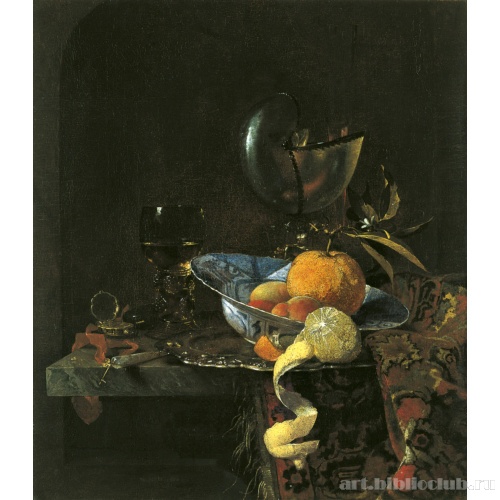 Натюрморт с фарфором и кубком наутилус