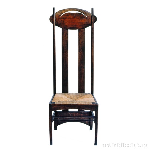 Стул «Макинтош» из темного дерева. Чайные комнаты на Аргайл-стрит