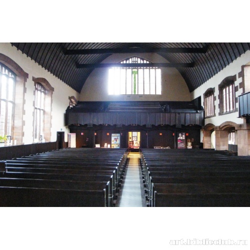 Интерьер церкви
