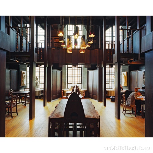 Интерьер библиотеки