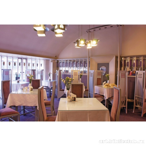 Ивовые чайные комнаты. Главный зал Рум де Люкс