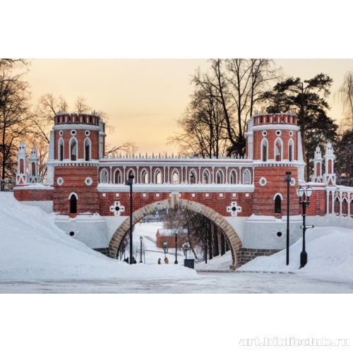 Фигурный мост через овраг