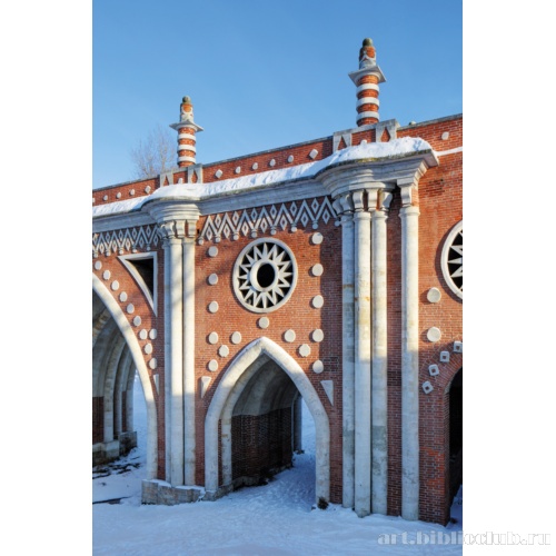 Фрагмент декоративного оформления Большого моста