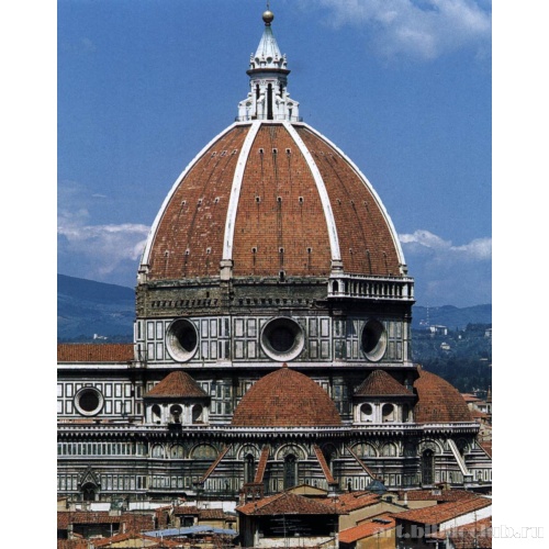 Купол церкви Санта-Мария-дель-Фьере