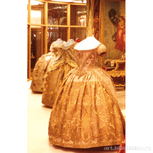 Платье коронационное императрицы Анны Иоанновны