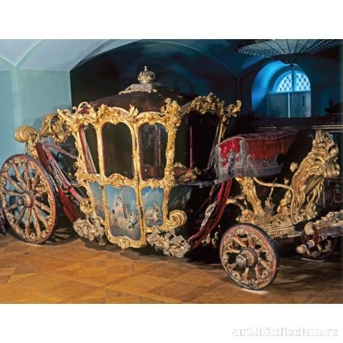 Карета четырехместная