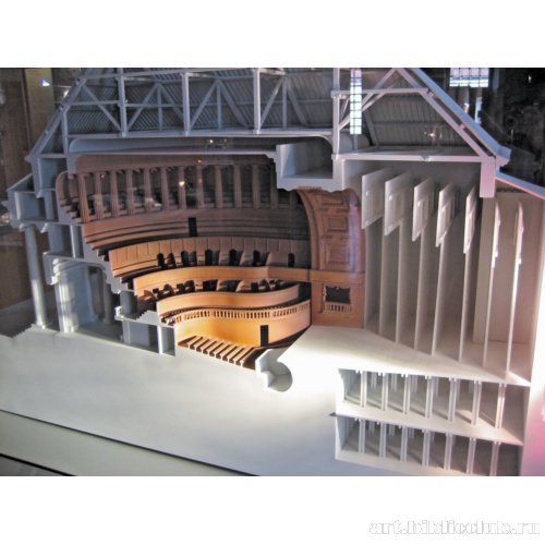 Зрительный зал. Разрез. Макет