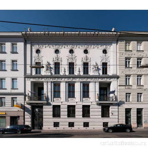 Дворец Ойос (изначально собственный дом-ателье Вагнера). Фрагмент главного фасада