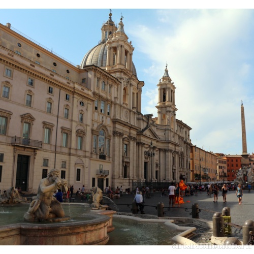 Церковь Сант-Аньеза-ин-Агоне