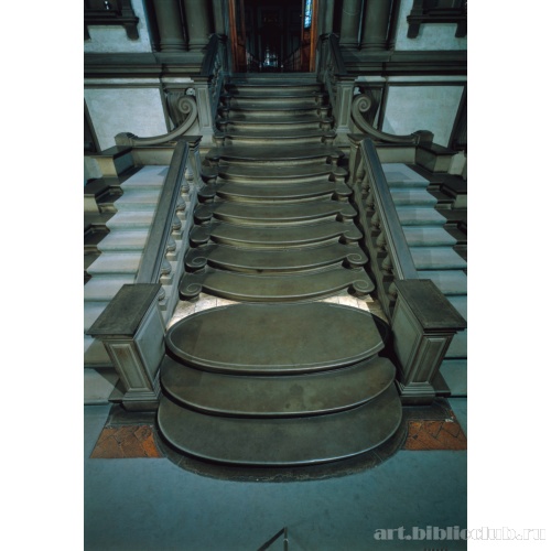 Фрагмент лестницы