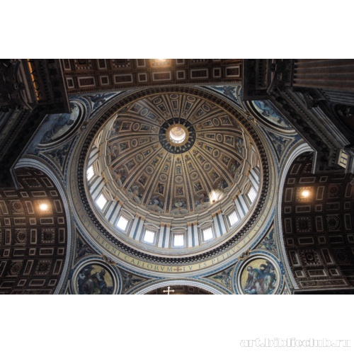 Подкупольное пространство и своды собора