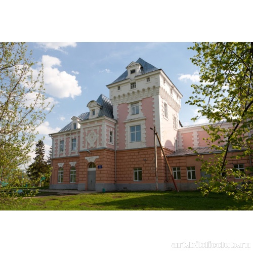 Дом в усадьбе Черкасское