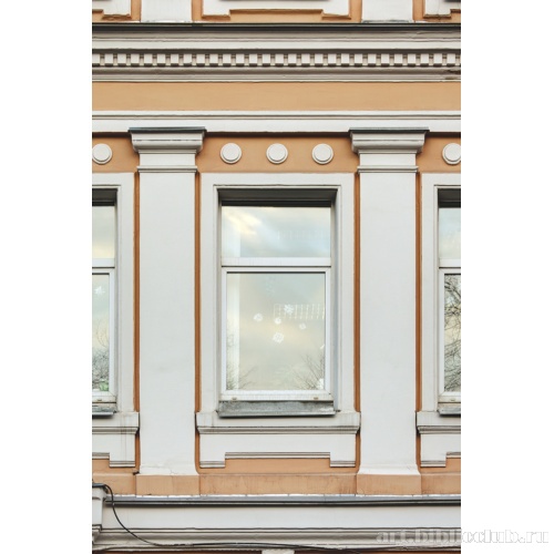 Собственный дом П.С. Бойцова (старый) на ул. Спиридоновка. Фрагмент фасада