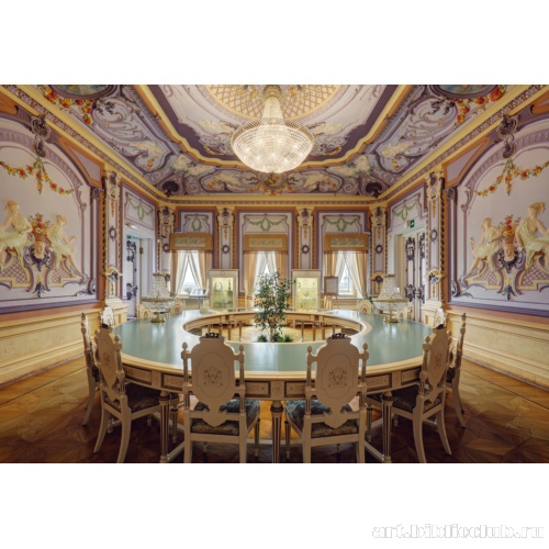 Парадная гостиная особняка