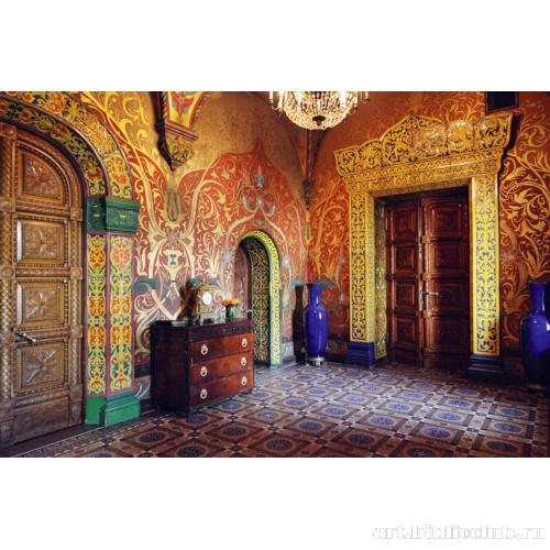 Вестибюль особняка