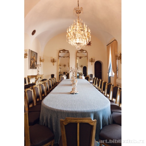 Столовая особняка