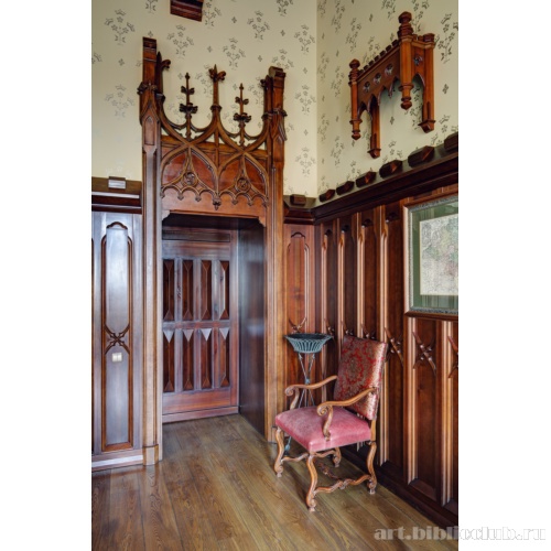 Отделка входа в кабинет