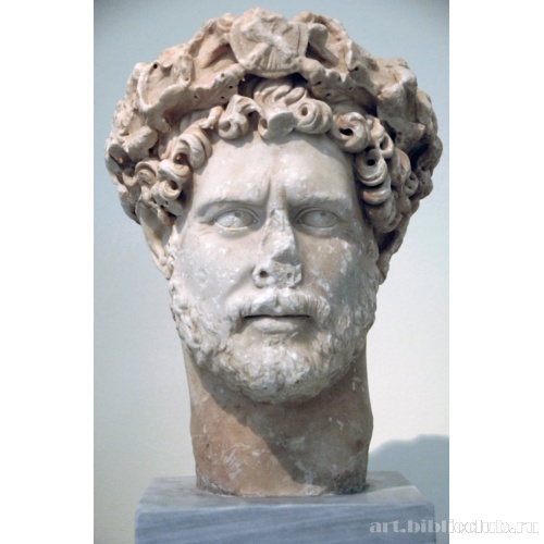 Голова императора Адриана