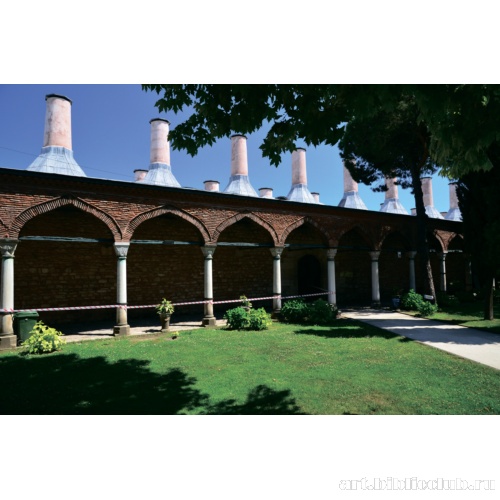 Дворцовые кухни