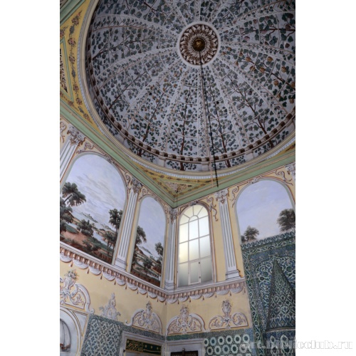 Вестибюль с жаровней – одна из комнат валиде-султан