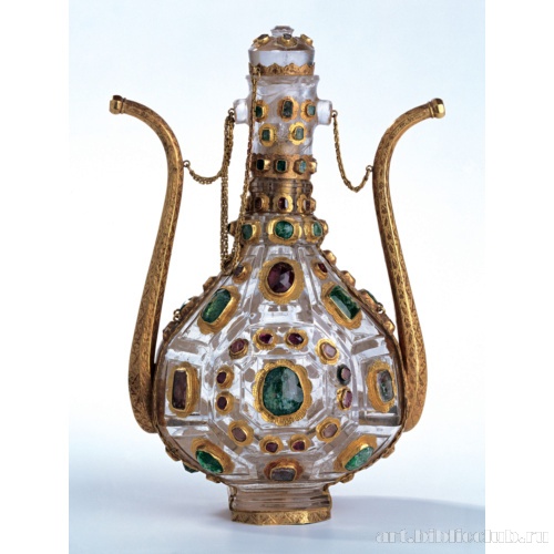 Кувшин с двумя носиками