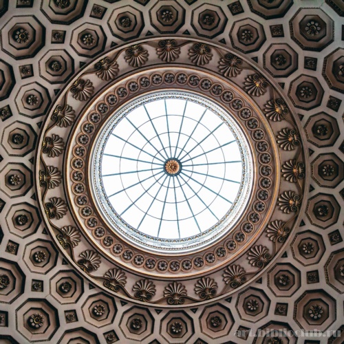 Кедлстон-холл. Салон-ротонда. Купол