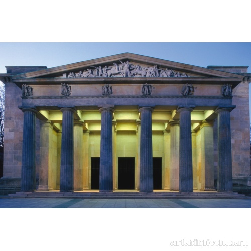 Новая гауптвахта. Главный фасад