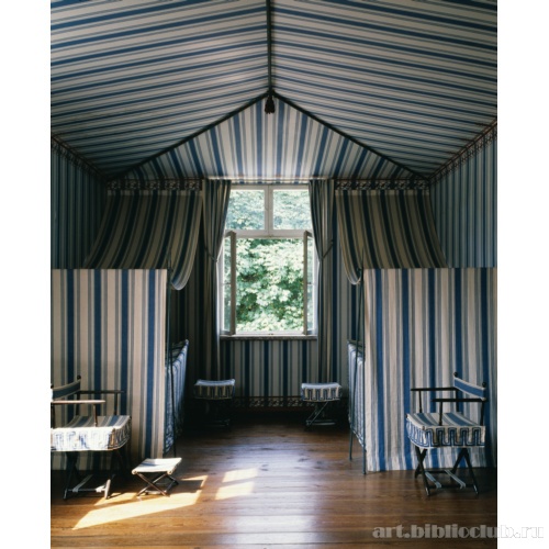 Интерьер Походного зала во дворце «Шарлоттенхоф»