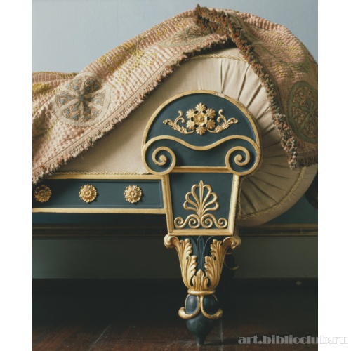 Дворец «Шарлоттенхоф». Деталь кушетки в стиле неогрек
