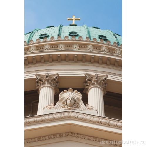 Церковь Св. Николая. Акротериальная скульптура фронтона