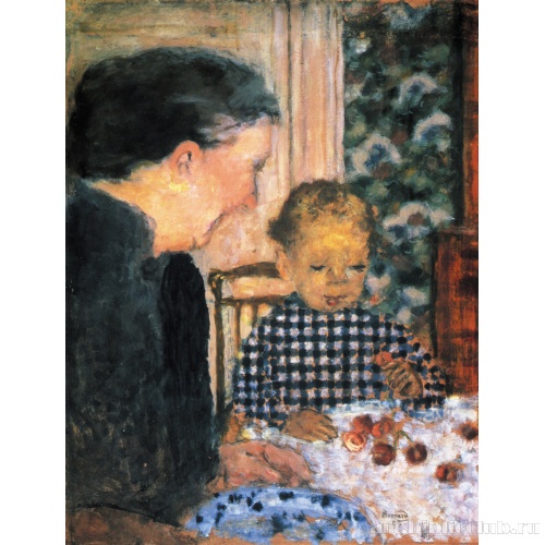 Ребенок ест вишни