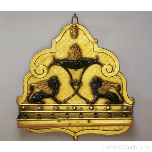 Ханукальный светильник