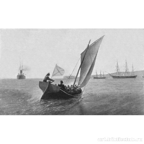 Парусная лодка у Севастополя