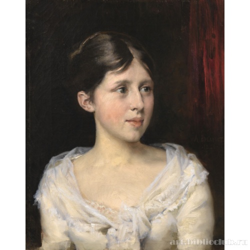 Девушка в белом платье