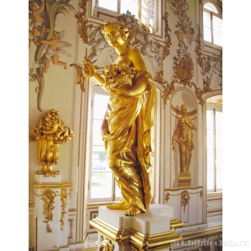 Скульптурное оформление Парадной лестницы