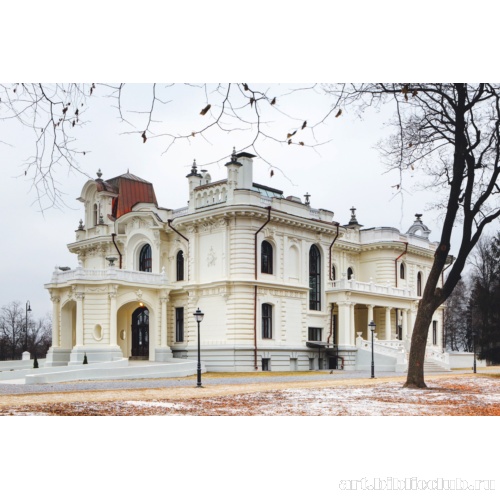 Особняк М. В. Асеева. Западный фасад (вид со стороны парка)
