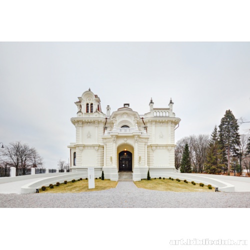Особняк М. В. Асеева. Северный фасад с парадным входом