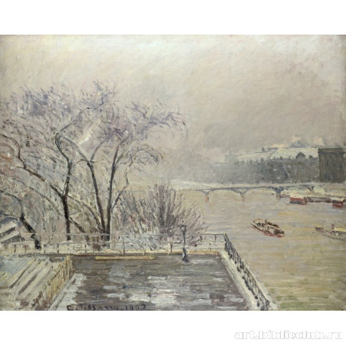 Лувр под снегом