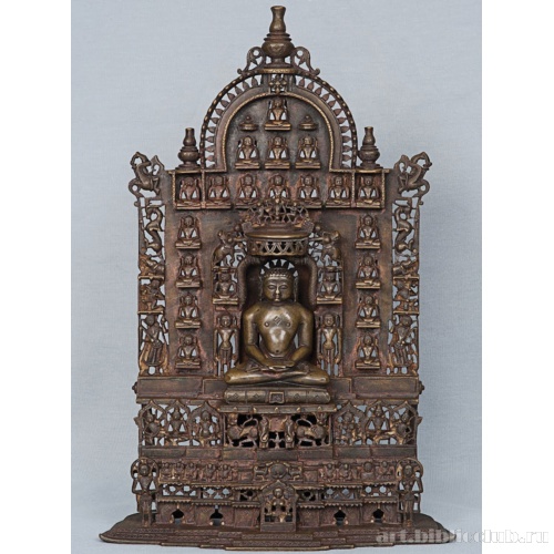 Чаубиси. Алтарь