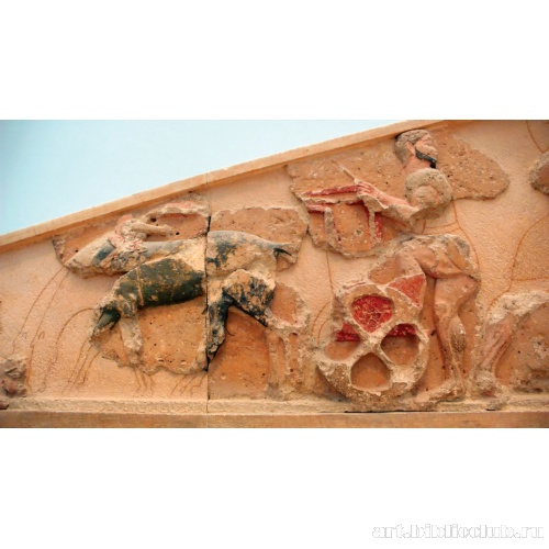 Фронтон. Борьба Геракла с гидрой. Фрамент