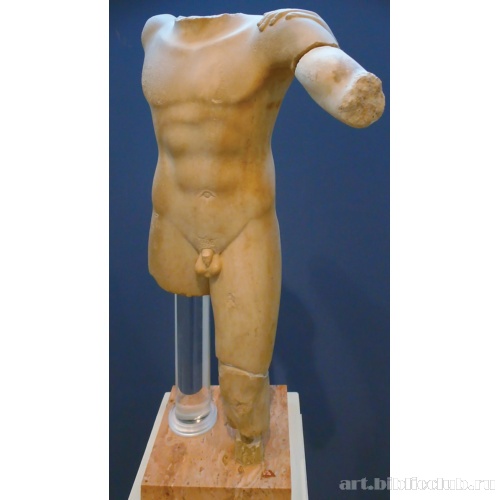 Торс борца Тесея