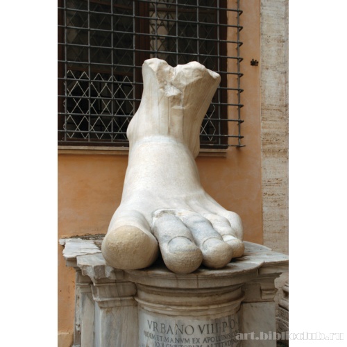 Фрагмент колосса Константина