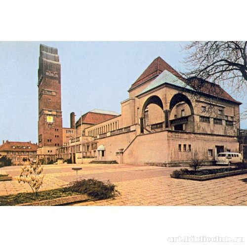 Выставочное здание и Свадебная башня Дармштадтской колонии художников