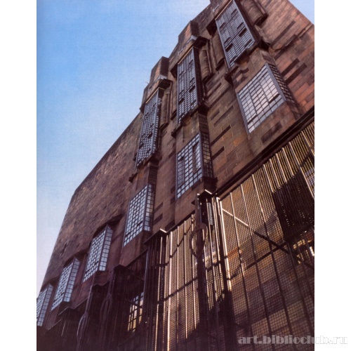 Художественная школа, западный фасад