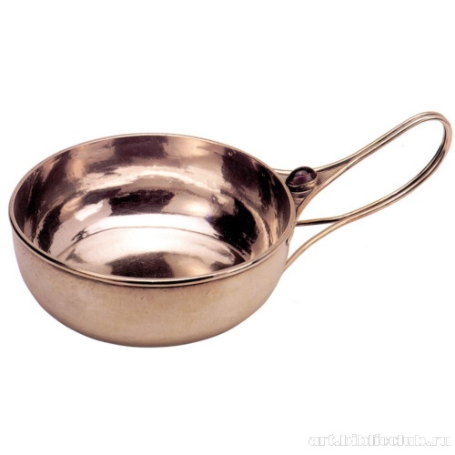 Чаша с ручкой